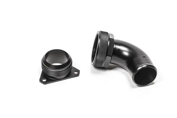 FCST-X 3-Bolt Remote Mount Fill Neck 24AN Elbow 1.5IN Barb Radium Engineering Oferta czasowa